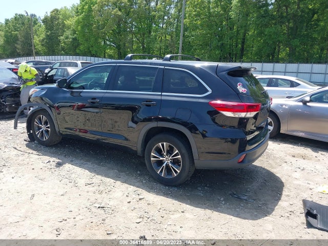 2018 TOYOTA HIGHLANDER LE VIN: 5TDZZRFH3JS239085