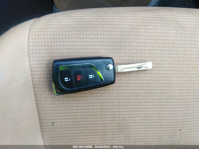 2019 TOYOTA RAV4 LE VIN: 2T3K1RFV1KW014131
