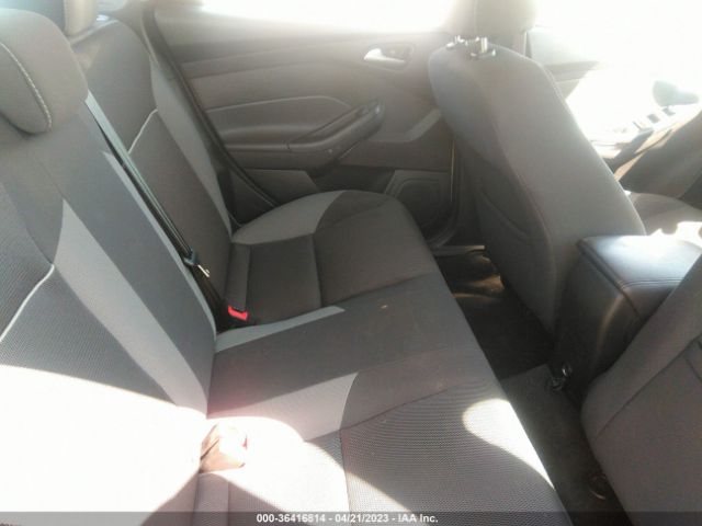 1FADP3F22EL265988 Ford FOCUS SE