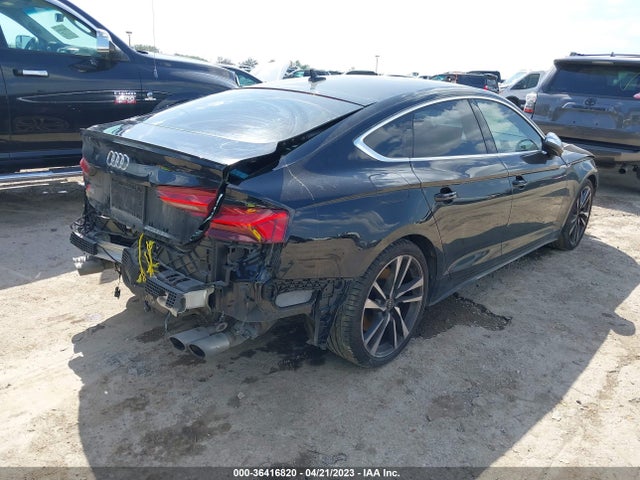 WAUC4CF5XNA021698 Audi S5 Sportback Premium Plus