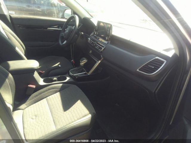 KNDEU2AA9P7417745 KIA SELTOS S