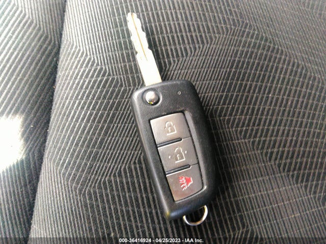 2014 NISSAN ROGUE S VIN: 5N1AT2MV4EC767669