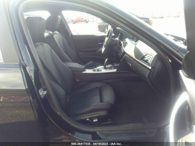 WBA8E5G32HNU42453 BMW 3 Series 320i Xdrive