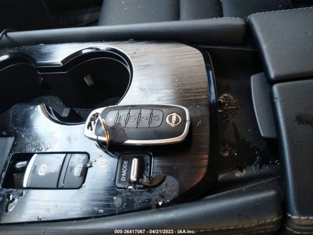 JN8BT3CA6PW000988 Nissan Rogue Sl