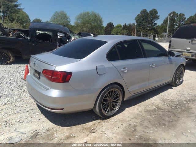 3VW4T7AJ4FM288407 Volkswagen Jetta Sedan 2.0t Gli Sel