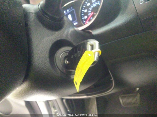 3KPFL4A75JE168911 KIA FORTE LX