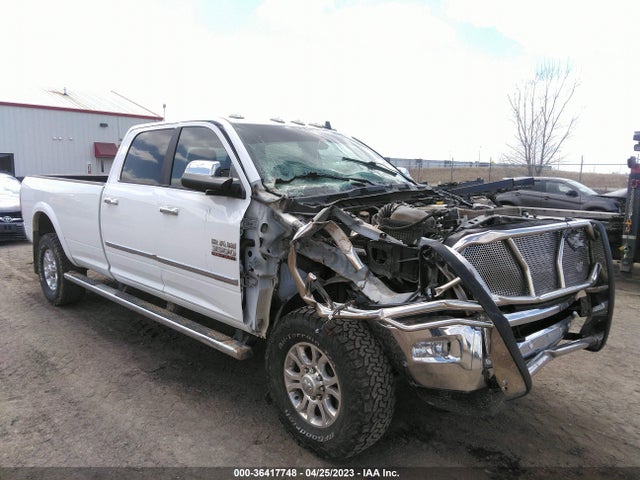 2017 Ram 3500 LCF, VIN: 3C63R3JL1HG627611