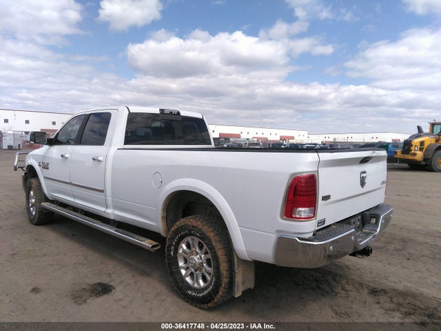 2017 Ram 3500 LCF, VIN: 3C63R3JL1HG627611
