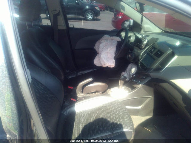 Chevrolet SONIC LTZ 2016 1G1JE5SB2G4161477 Image 6