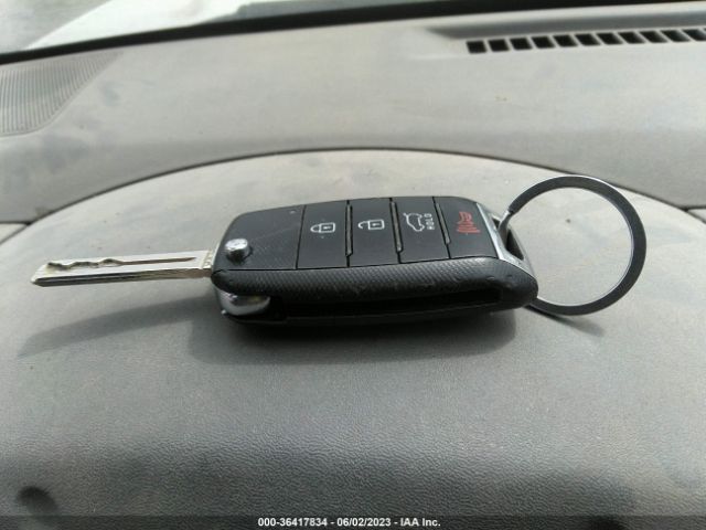 3KPF24AD6KE007624 KIA Forte Lxs