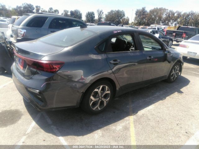 3KPF24AD6KE007624 KIA Forte Lxs