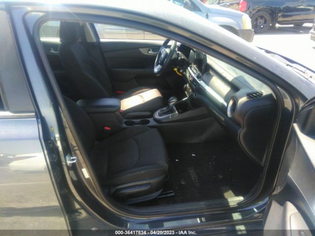 3KPF24AD6KE007624 KIA Forte Lxs