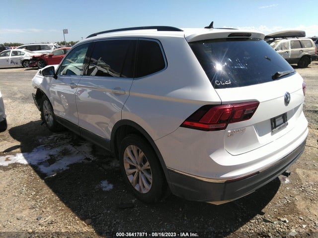 3VV2B7AX8JM017152 Volkswagen TIGUAN SE