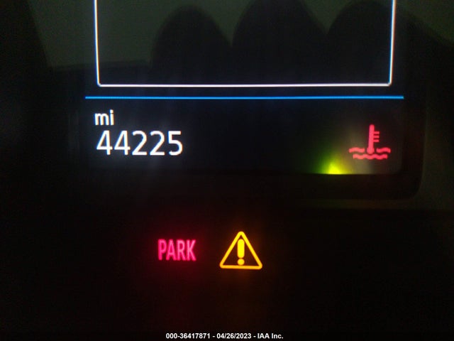 3VV2B7AX8JM017152 Volkswagen TIGUAN SE