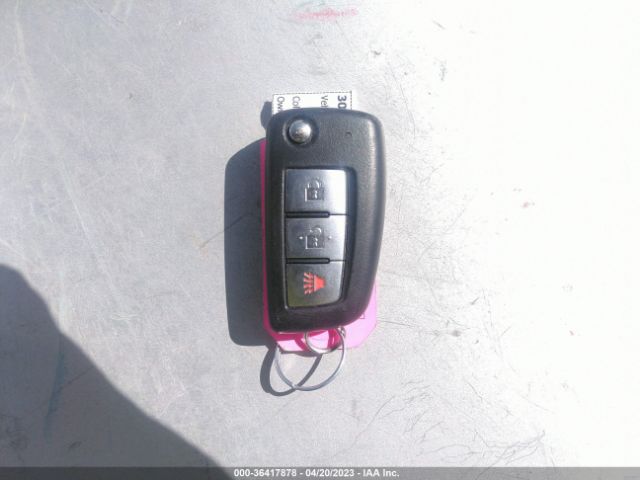 JN1BJ1CP3HW018928 Nissan Rogue Sport S