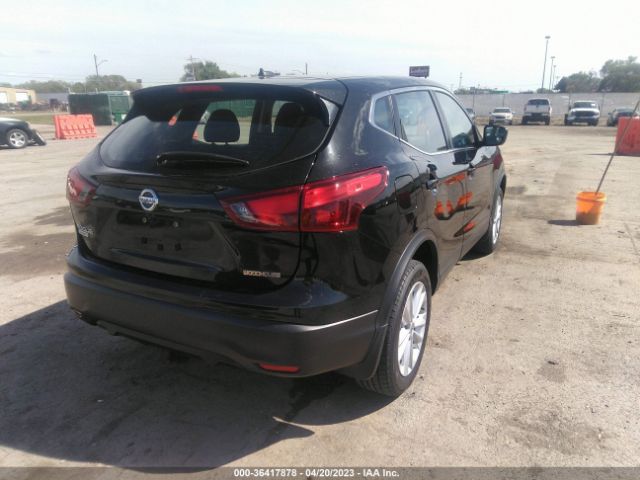 JN1BJ1CP3HW018928 Nissan Rogue Sport S