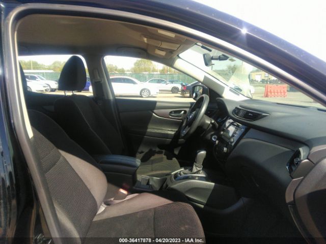 JN1BJ1CP3HW018928 Nissan Rogue Sport S