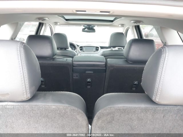 5XYPK4A51LG640131 KIA Sorento Sx V6