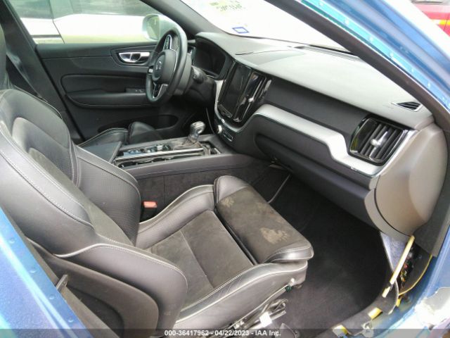 LYVA22RM8JB105261 Volvo Xc60 R-design