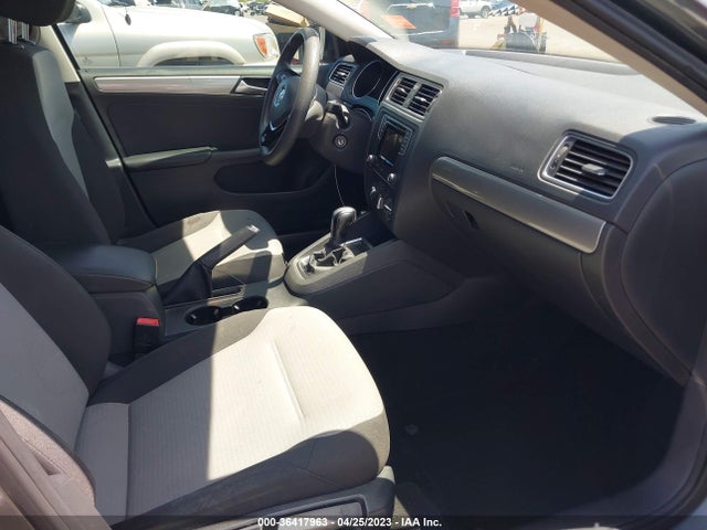 3VW2B7AJ3HM252561 Volkswagen Jetta 1.4t S