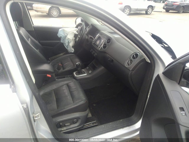 2017 VOLKSWAGEN TIGUAN SPORT VIN: WVGTV7AX5HW506267