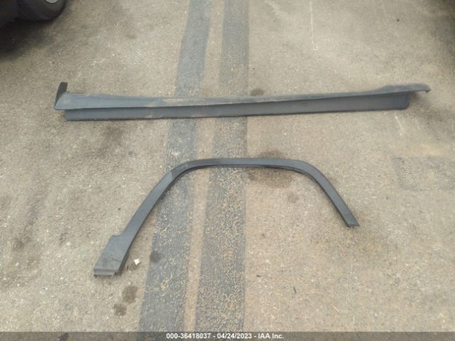 1C4PJLAB5HW653574 Jeep Cherokee Sport