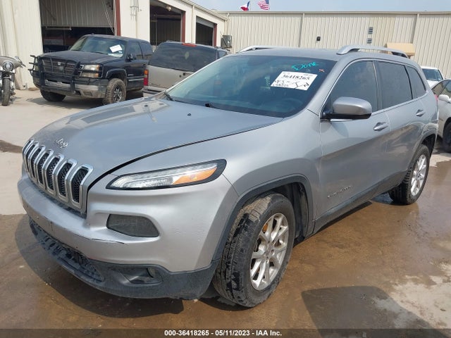 Jeep Cherokee Latitude 2015 1C4PJLCBXFW525406 Image 2