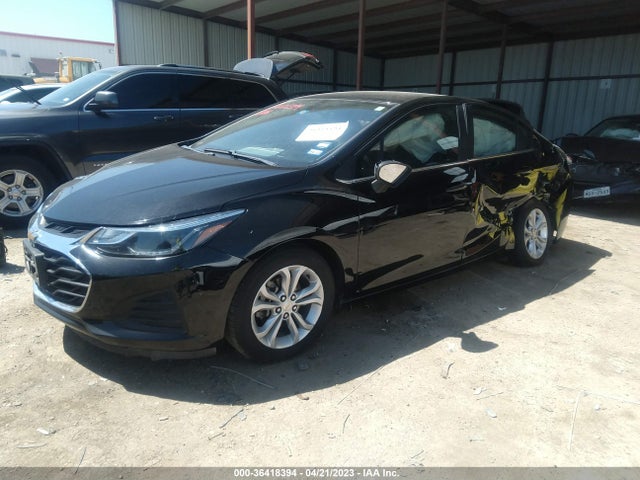 Chevrolet CRUZE LT 2019 1G1BE5SM2K7110218 Image 2