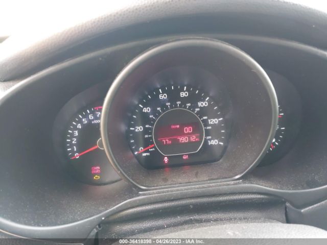 KNDJP3A5XJ7538189 KIA SOUL +