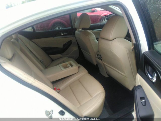 1N4AA6AP3GC392504 Nissan Maxima 3.5 Sv