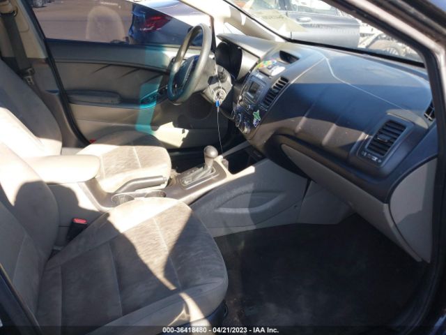 KNAFK4A6XF5406911 KIA FORTE LX