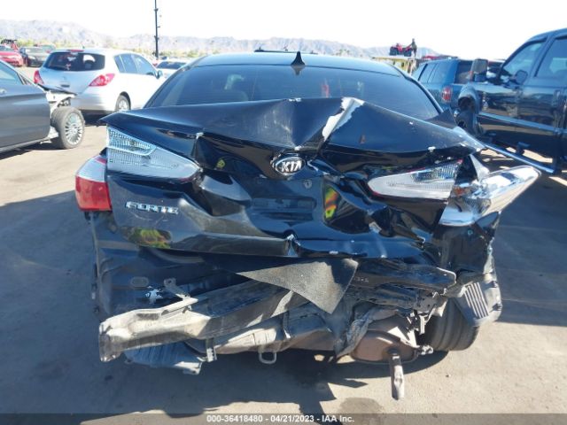 KNAFK4A6XF5406911 KIA FORTE LX