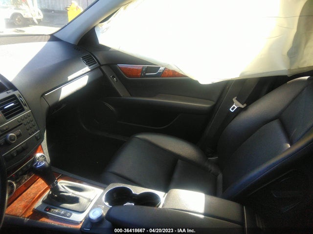 2011 MERCEDES-BENZ C-CLASS C 300 VIN: WDDGF5EB4BA517180