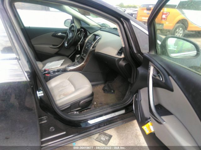 1G4PR5SK9H4104972 Buick Verano Sport Touring