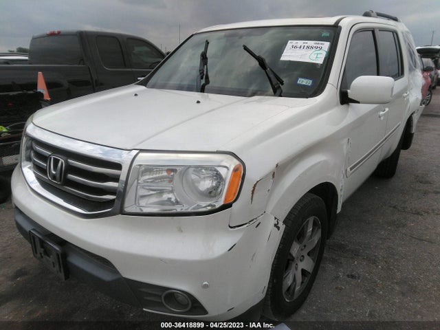 Honda Pilot Touring 2015 5FNYF3H94FB022731 Image 2
