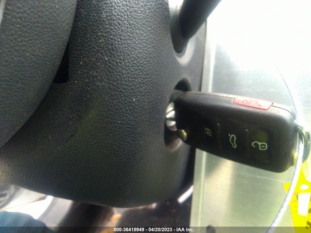 3VW2B7AJ3HM329235 Volkswagen Jetta 1.4t S