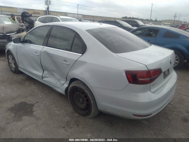 3VW2B7AJ3HM329235 Volkswagen Jetta 1.4t S