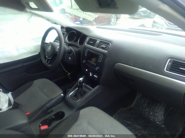 3VW2B7AJ3HM329235 Volkswagen Jetta 1.4t S