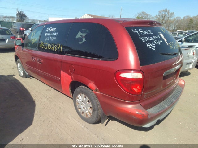 2005 CHRYSLER TOWN & COUNTRY LX VIN: 2C4GP44R45R487467