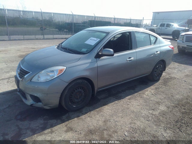 3N1CN7AP1EL814187 Nissan Versa 1.6 Sv