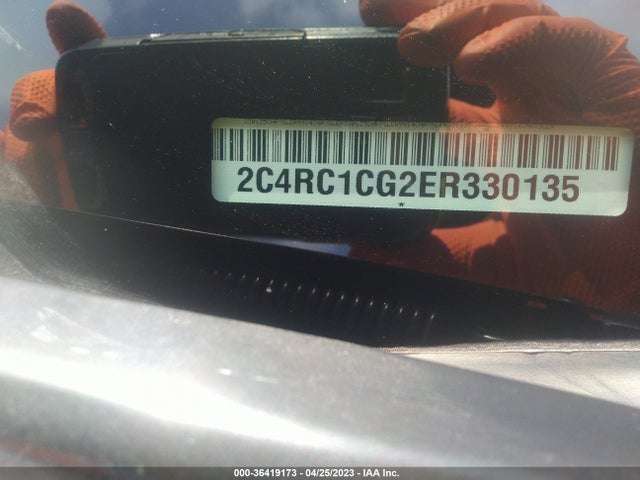 2C4RC1CG2ER330135 Chrysler Town & Country Touring-l