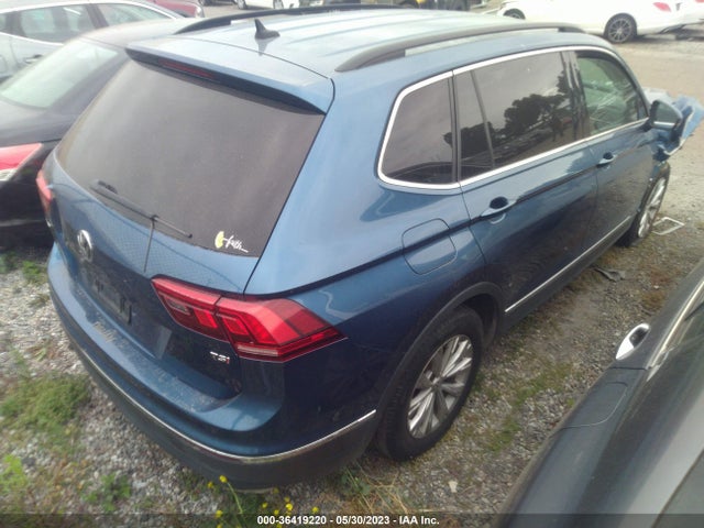 3VV3B7AX4JM030680 Volkswagen Tiguan Sel/se