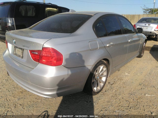 2011 BMW 3 SERIES 328I VIN: WBAPH5G50BNM82705