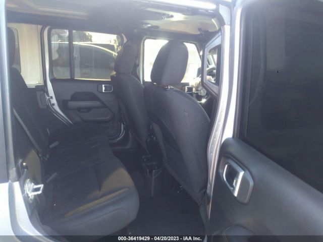 1C4HJXENXLW203105 Jeep Wrangler Unlimited Sahara