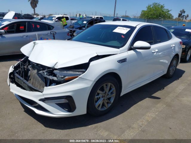 5XXGT4L38KG307873 KIA Optima Lx