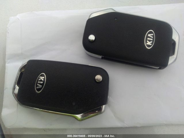 3KPF34AD8KE049693 KIA FORTE S