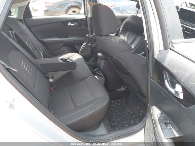 3KPF34AD8KE049693 KIA FORTE S