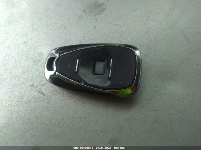 Chevrolet Traverse Ls 2019 1GNERFKWXKJ159502 Image 3
