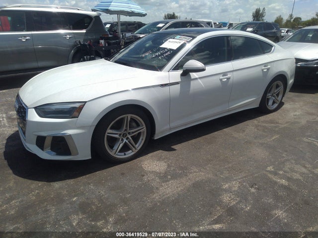 WAUDACF53NA008224 Audi A5 Sportback S Line Premium