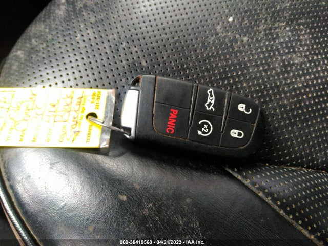 2C3CCAKG4GH261775 Chrysler 300 300c